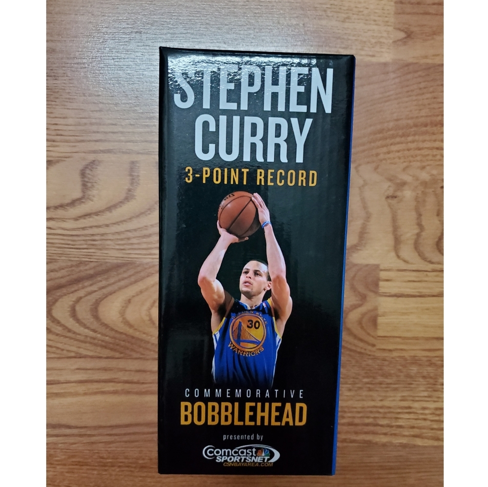 Stephen Curry 3 Pt Commemorative Bobblehead NIB